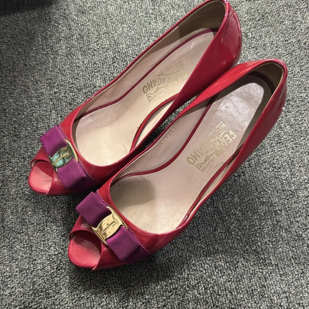Salvatore Ferragamo hotPink and Purple Heels with Gold Detail - Picture 9 of 11